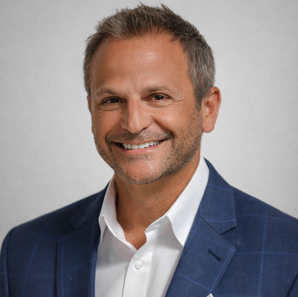 NBC 5 Chicago Names Lou Canellis Main Sports Anchor